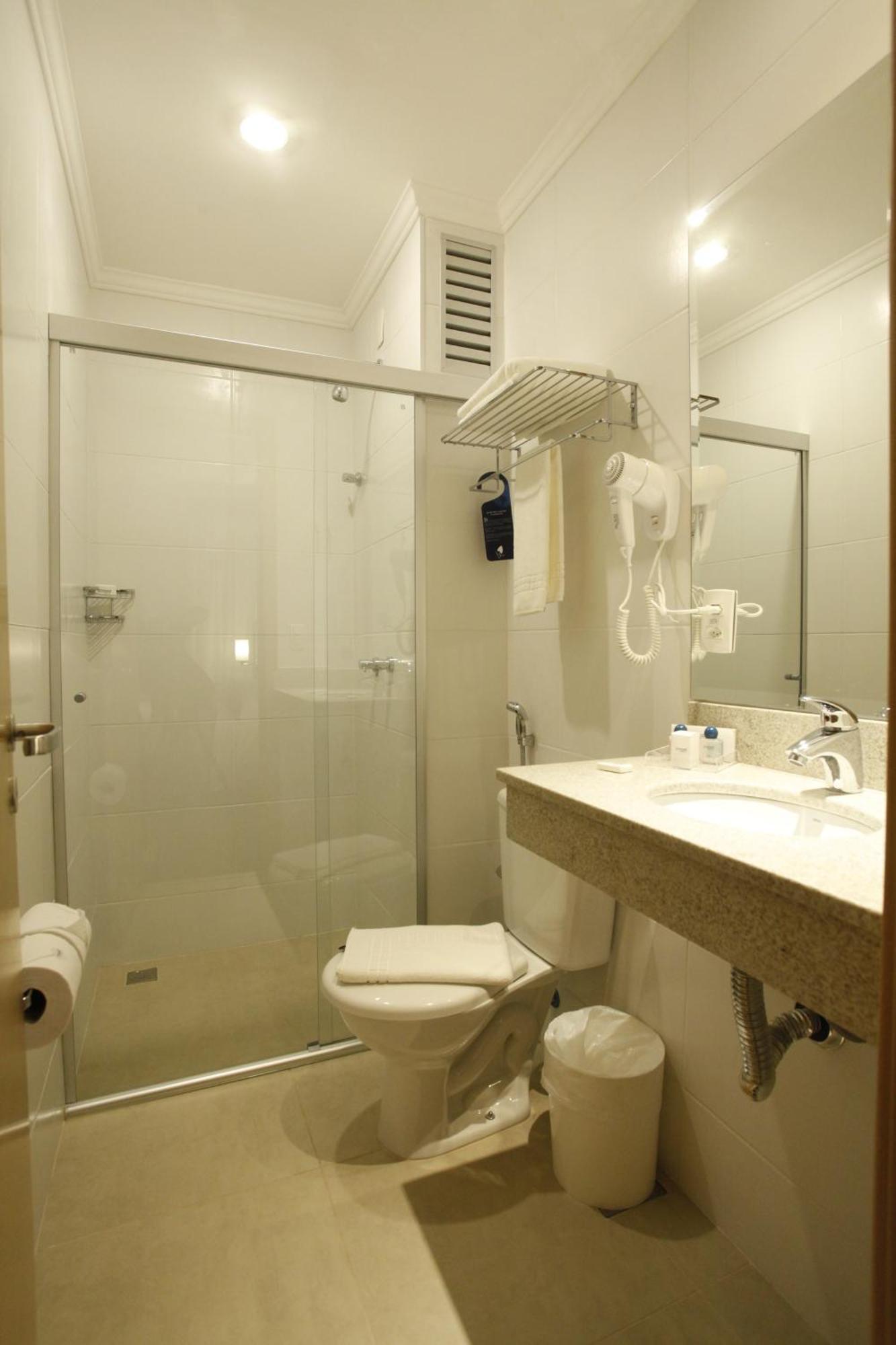 Sao Carlos Marklin Suites الغرفة الصورة